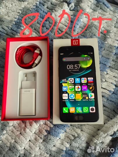 OnePlus 5, 6/64 ГБ