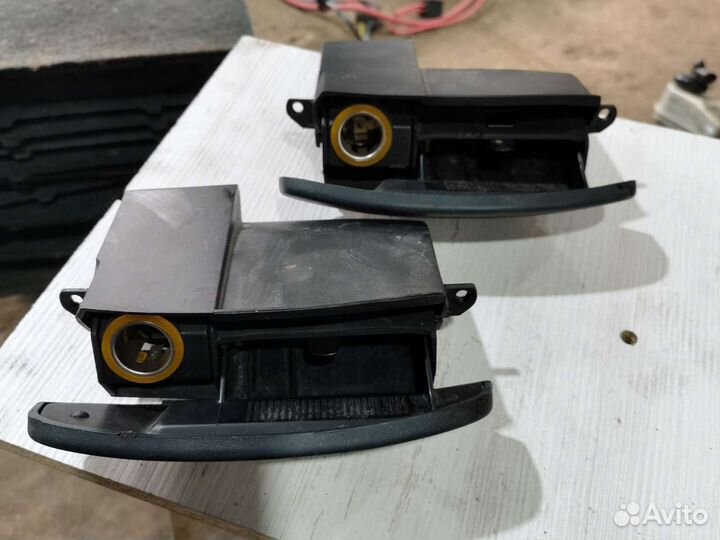 Пепельница renault scenic 1