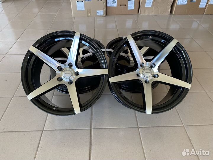 Литые диски R18 Новые Vossen VPS-303