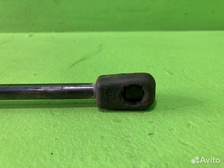 Амортизатор капота MAN TGA