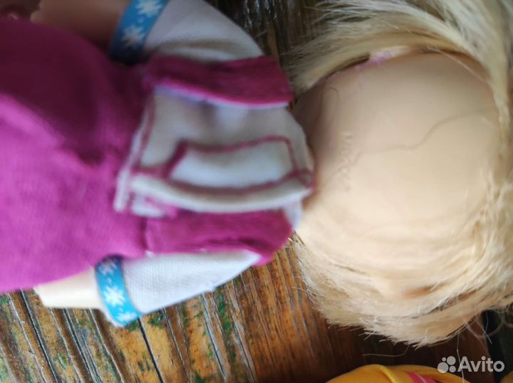 Лот маленьких кукол