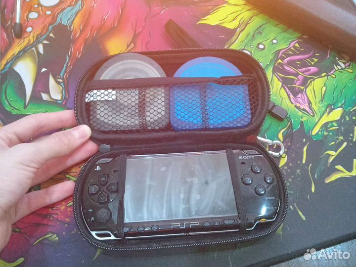 Sony PSP Portable Slim Lite PSP-3000 SSD, чёрная