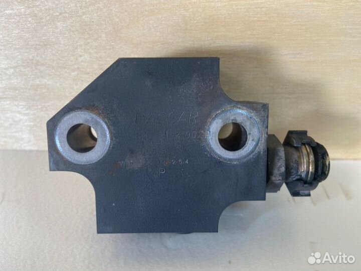 Клапан топливный Daf Xf105 MX300U1 2012