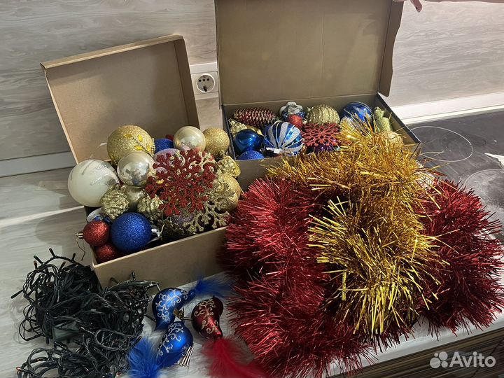 Елочные игрушки