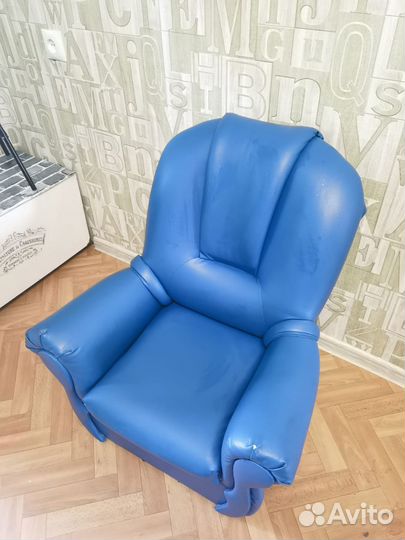 Детское кресло