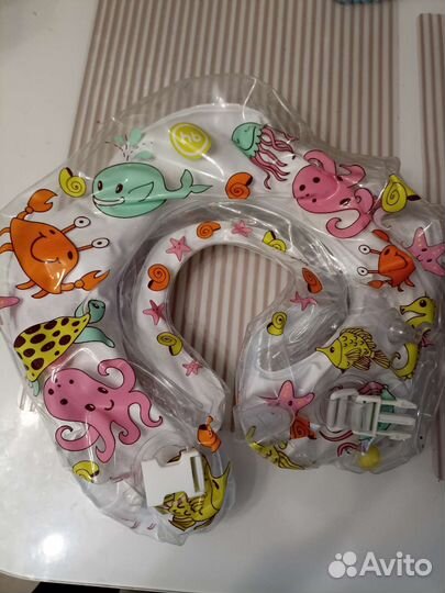 Горка для купания и круг на шею для купания