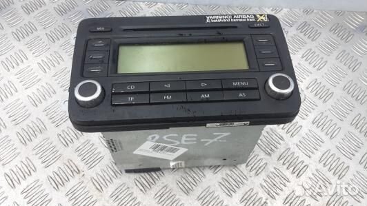 Магнитола volkswagen passat B6 (8SE07I401)