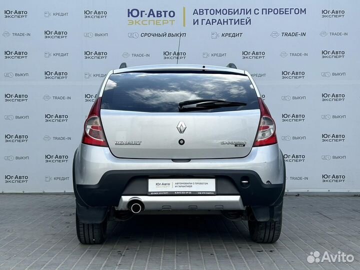 Renault Sandero Stepway, 2013