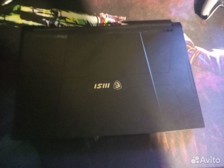 Игровой ноутбук msi crosshair 17 c12v