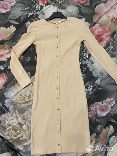 Платье женское42