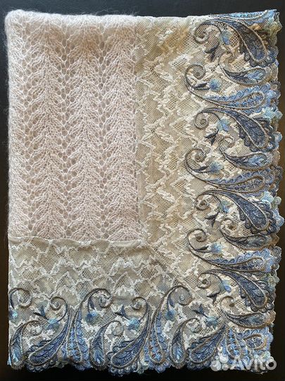 Палантин вязаный