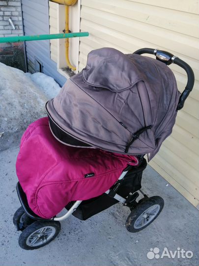Прогулочная коляска