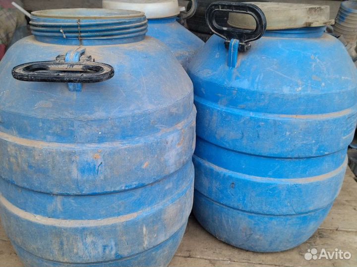 Бак для воды б.у