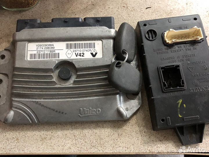 237100740r duster terrano 1.6 полный привод