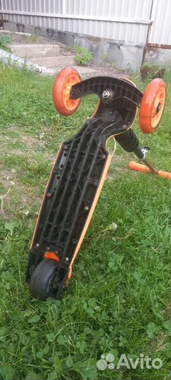 Самокат детский трехколесный