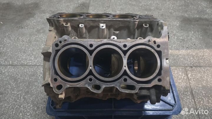 Блок цилиндров 2GR-FE Highlander XU50 None