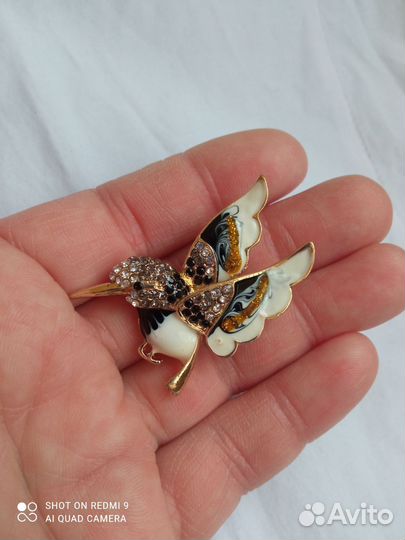 Брошь Новая