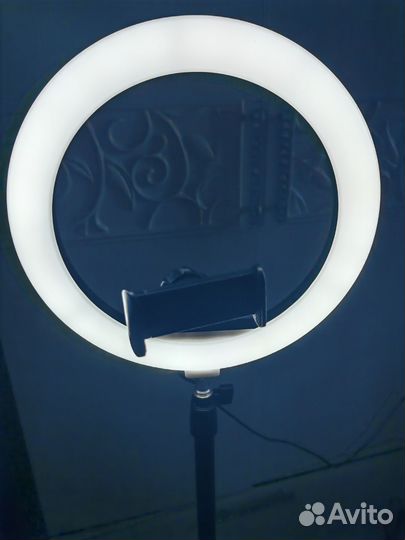Лампа кольцевая на штативе 26 см