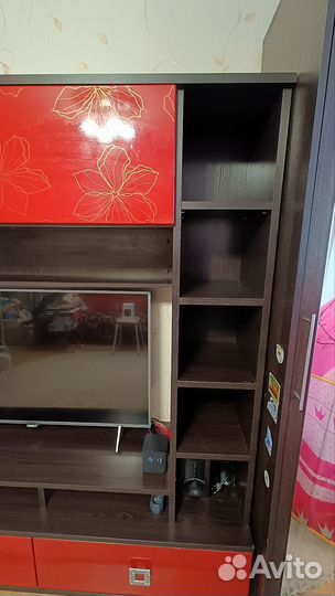 Стенка в гостиную