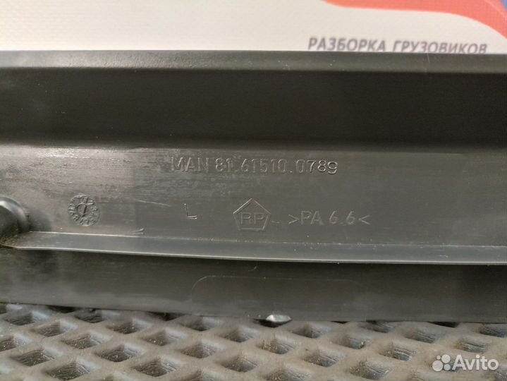 81615100397 Накладка порога левого