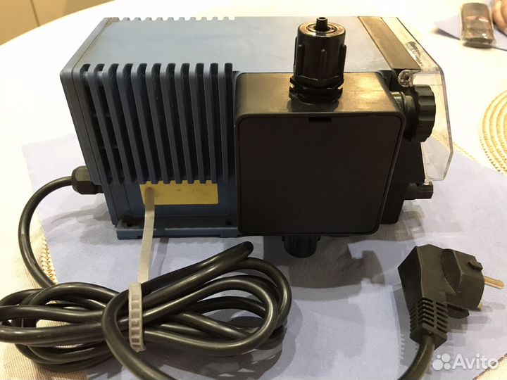 Мембранный дозирующий насос Ecolab Elados EMP