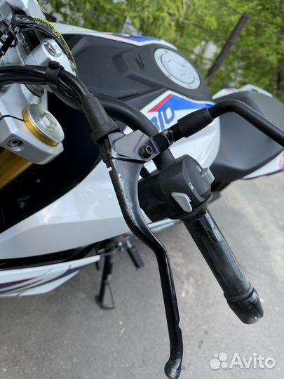 Мотоцикл BMW G310 R