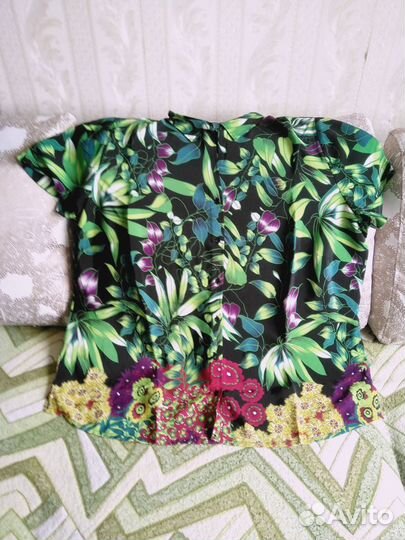 Блузка р-р 62 Новая