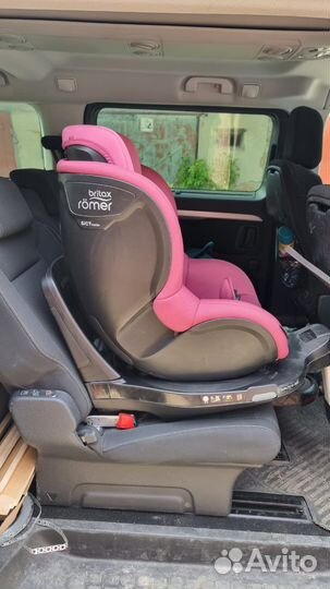 Автокресло поворотное britax romer dualfix