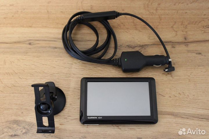 GPS-навигатор Garmin Nuvi 1410