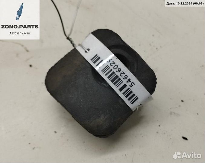 Кронштейн радиатора 8D0121276 на Audi A4 B5 (1994-2001)