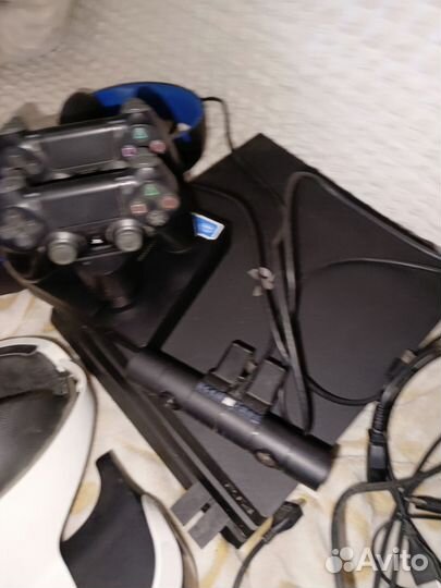 Sony playstation 4 ps4 pro 1tb