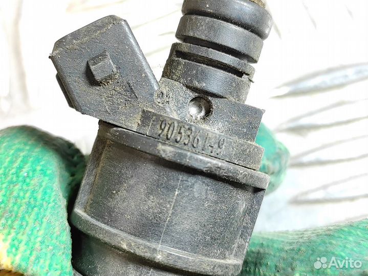 Форсунка двигателя Opel Astra G