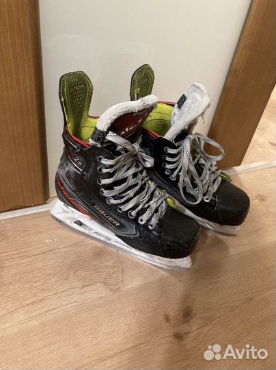 Хоккейные коньки bauer vapor x2.9