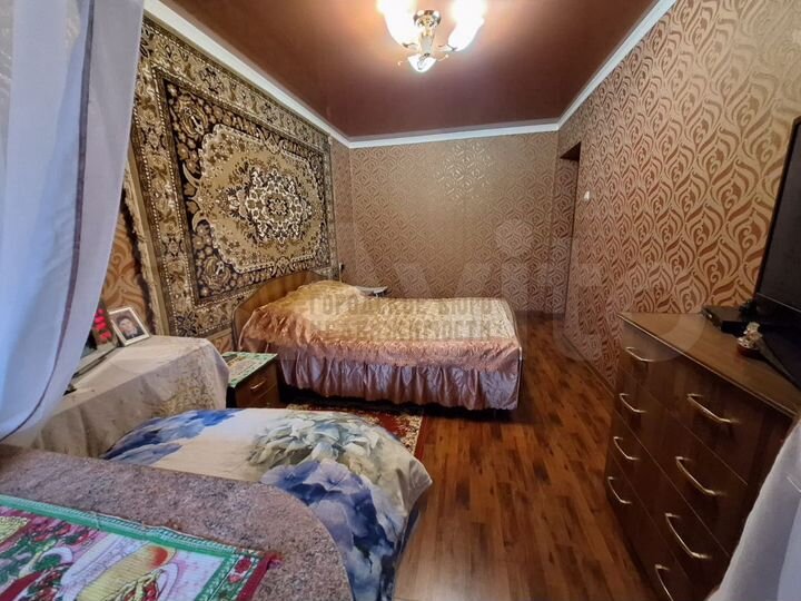 2-к. квартира, 57 м², 2/5 эт.