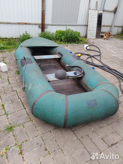Надувная лодка