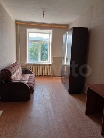 Комната 17,4 м² в 3-к., 4/4 эт.