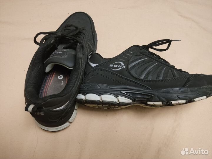 Кроссовки мужские