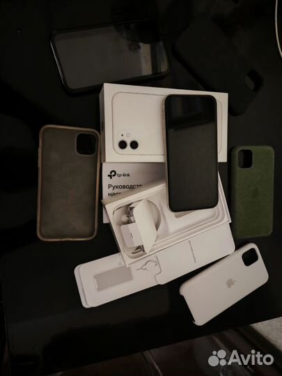 iPhone 11, 64 ГБ
