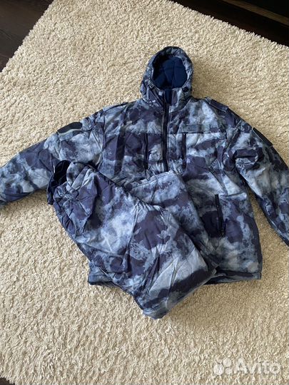 Костюм зимний камуфлированный серо-синей расцветки