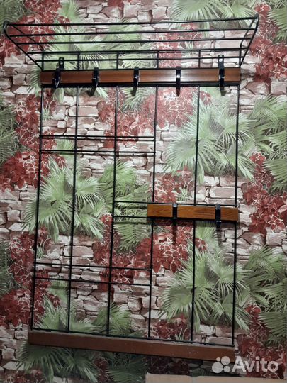 Вешалка настенная в прихожую бу