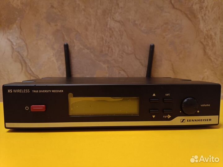 Радиосистема Sennheiser XS Wireless Универсальная