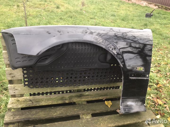 Крыло переднее левое bmw 3 e36