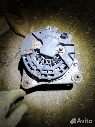 Генератор renault fluence megane 3 1,6 k4m