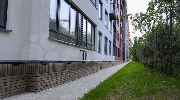 2-к. квартира, 64,3 м², 1/8 эт.