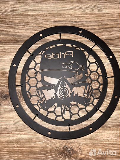 Защита (гриль ) для сабвуфера