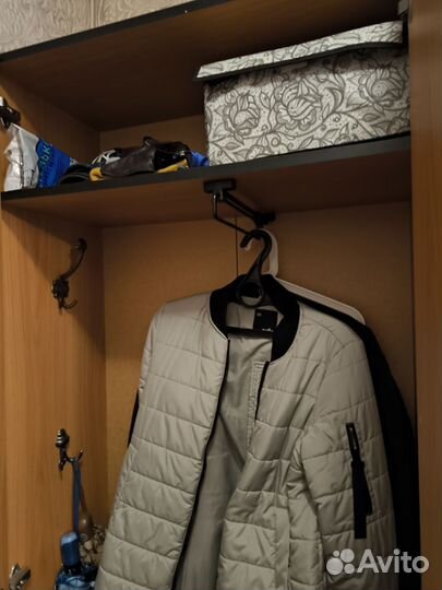 Шкаф в прихожую бу (платяной)