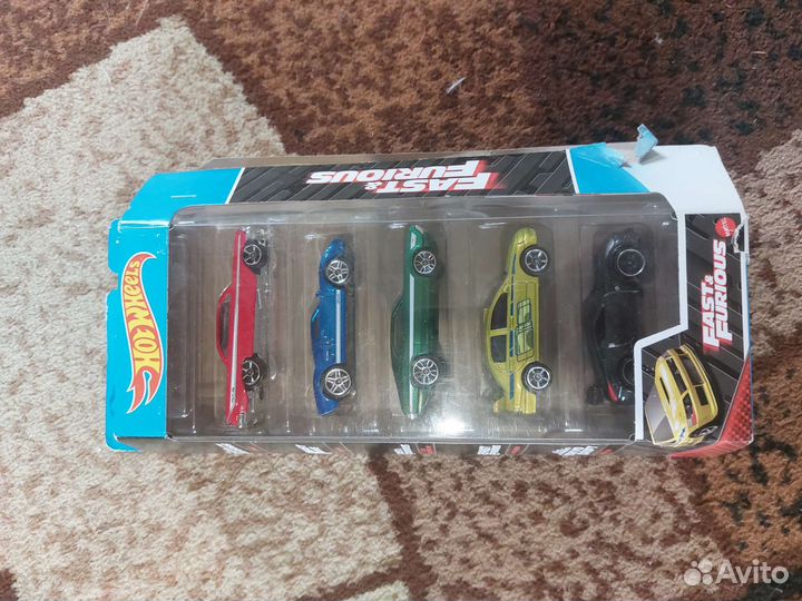 Hot wheels набор машинок+трек