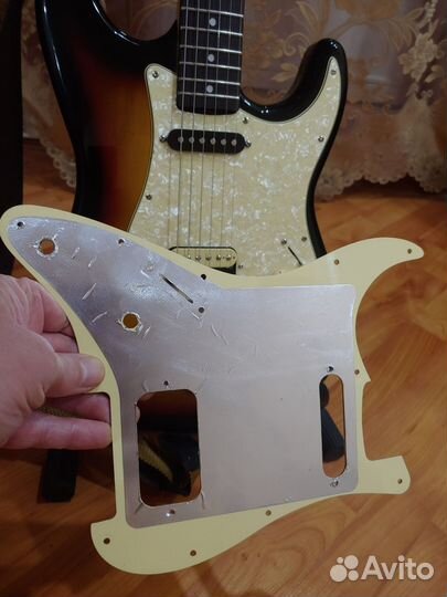 Пикгуард Fender Stratocaster H+S