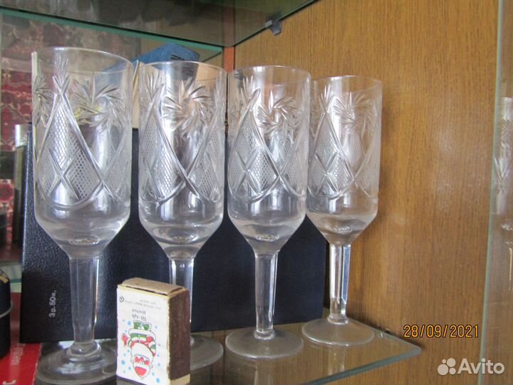 Посуда хрусталь,дерево,фарфор