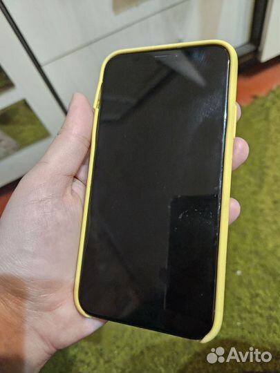 iPhone X, 64 ГБ